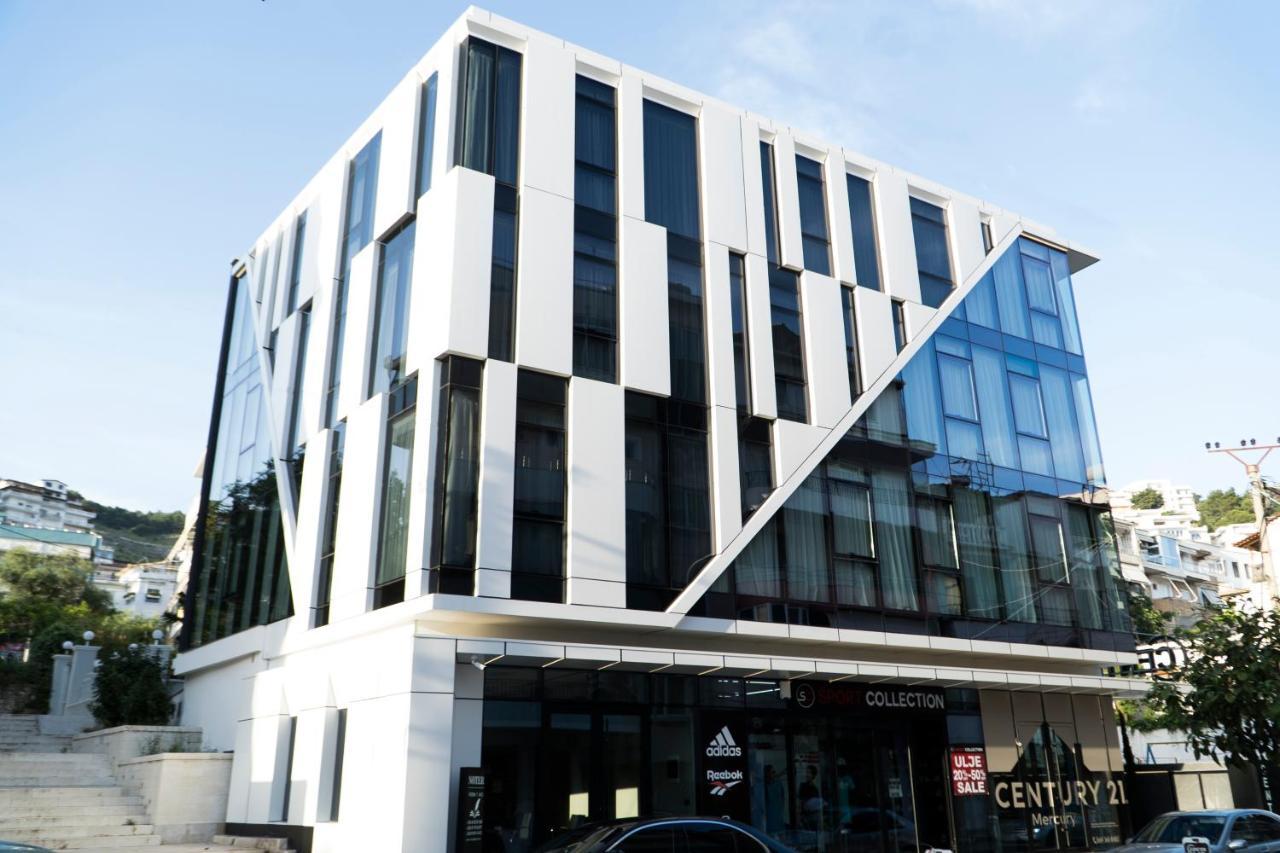 Center Hotel Σαράντα Εξωτερικό φωτογραφία