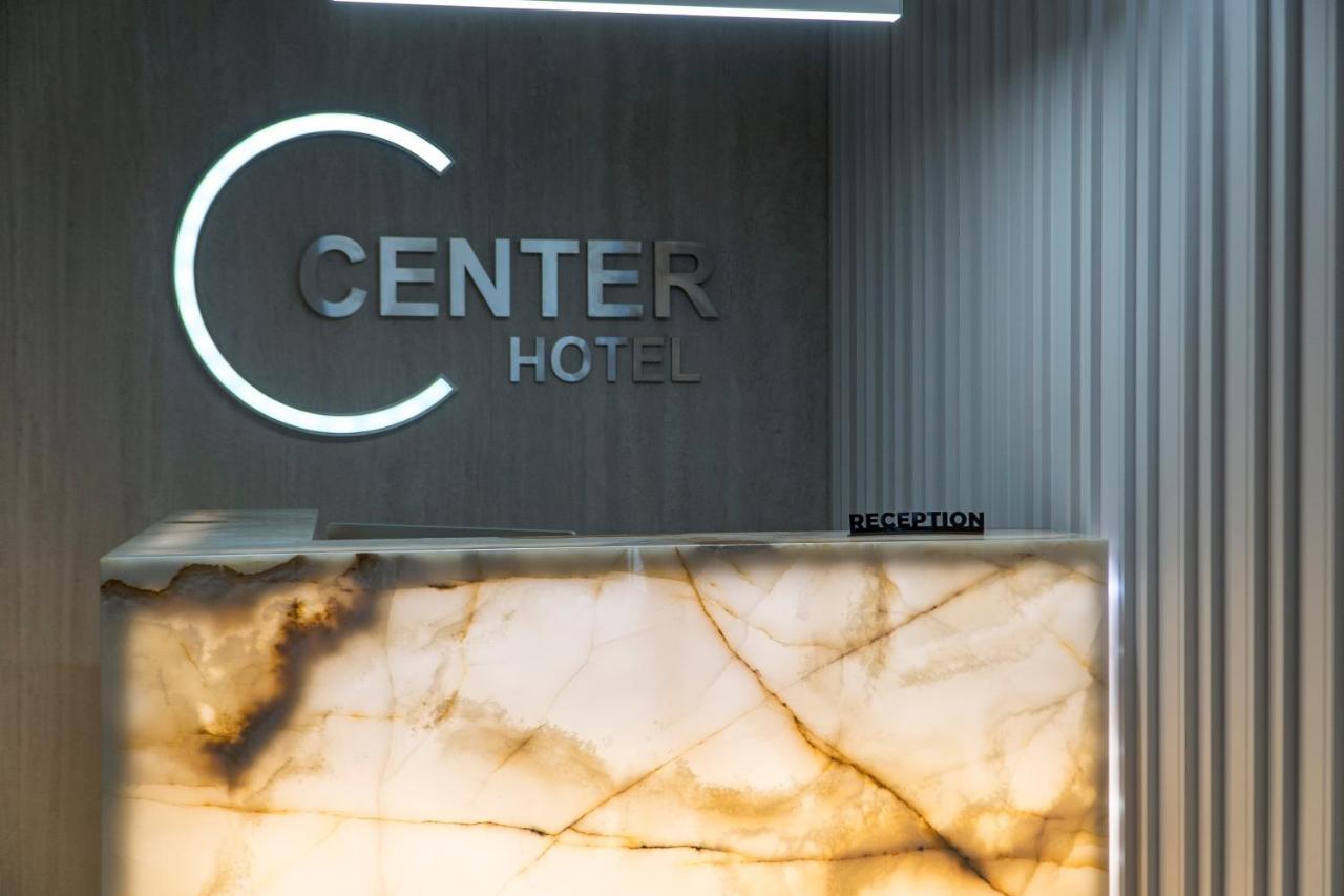 Center Hotel Σαράντα Εξωτερικό φωτογραφία