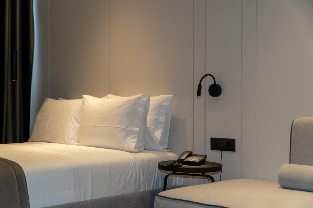 Center Hotel Σαράντα Εξωτερικό φωτογραφία