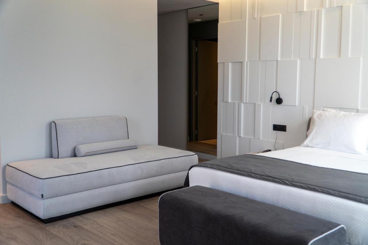 Center Hotel Σαράντα Εξωτερικό φωτογραφία
