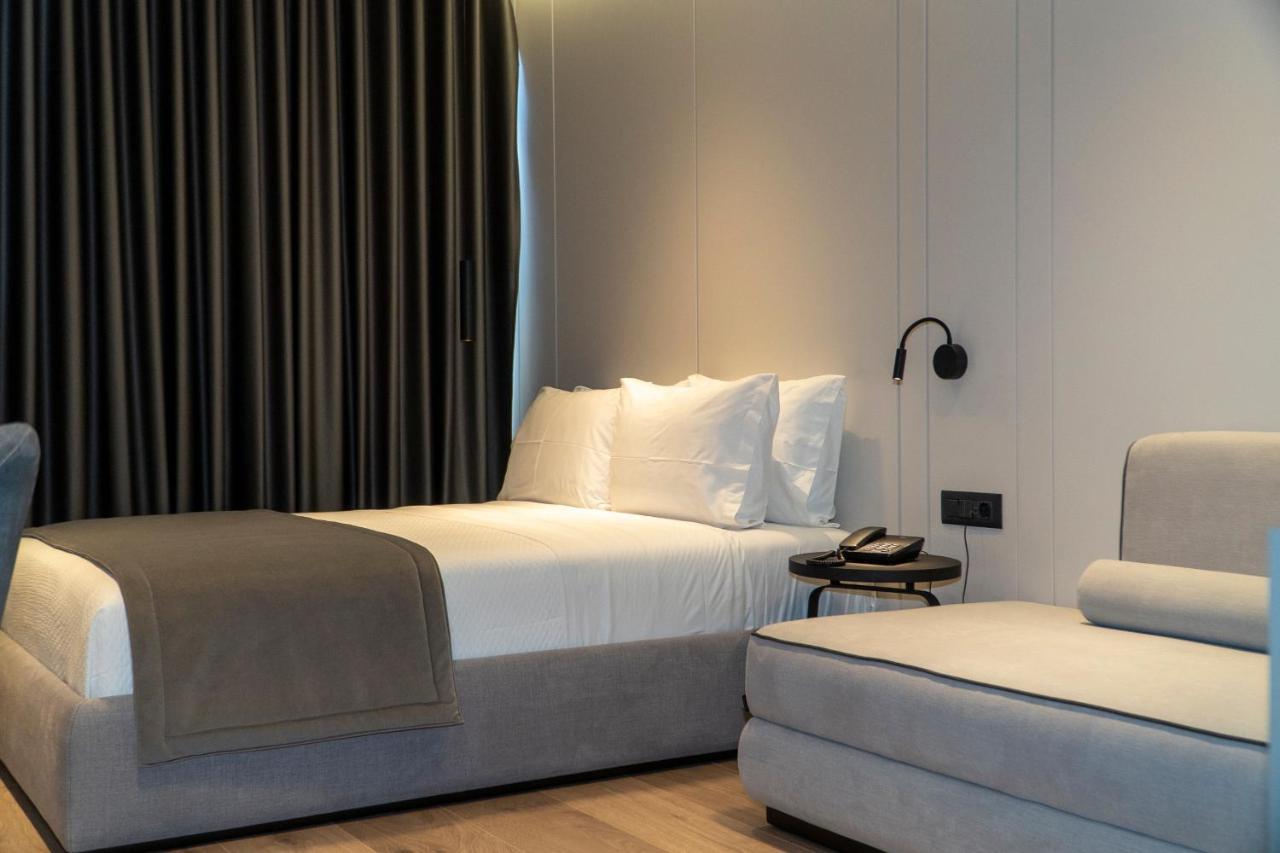 Center Hotel Σαράντα Εξωτερικό φωτογραφία