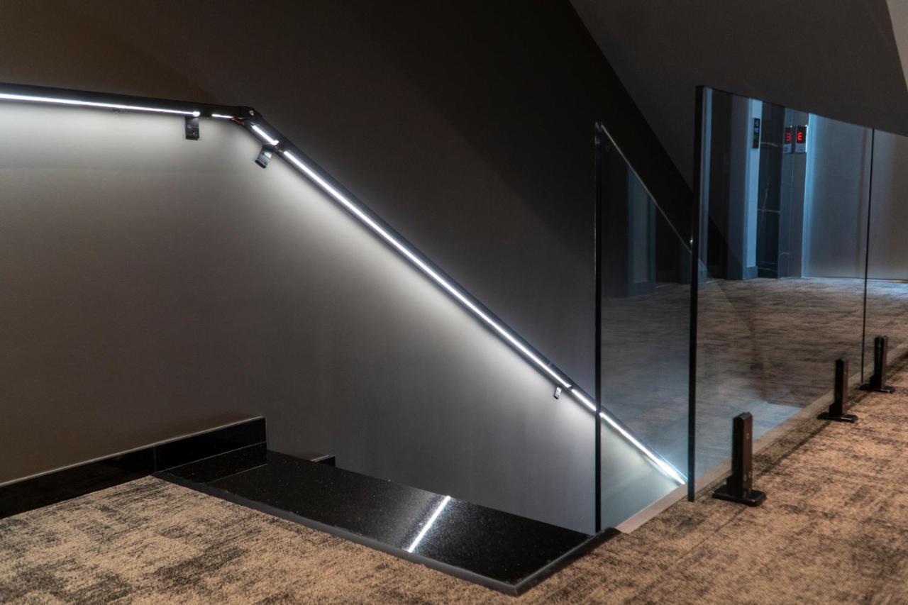 Center Hotel Σαράντα Εξωτερικό φωτογραφία