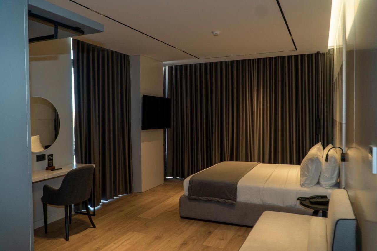 Center Hotel Σαράντα Εξωτερικό φωτογραφία