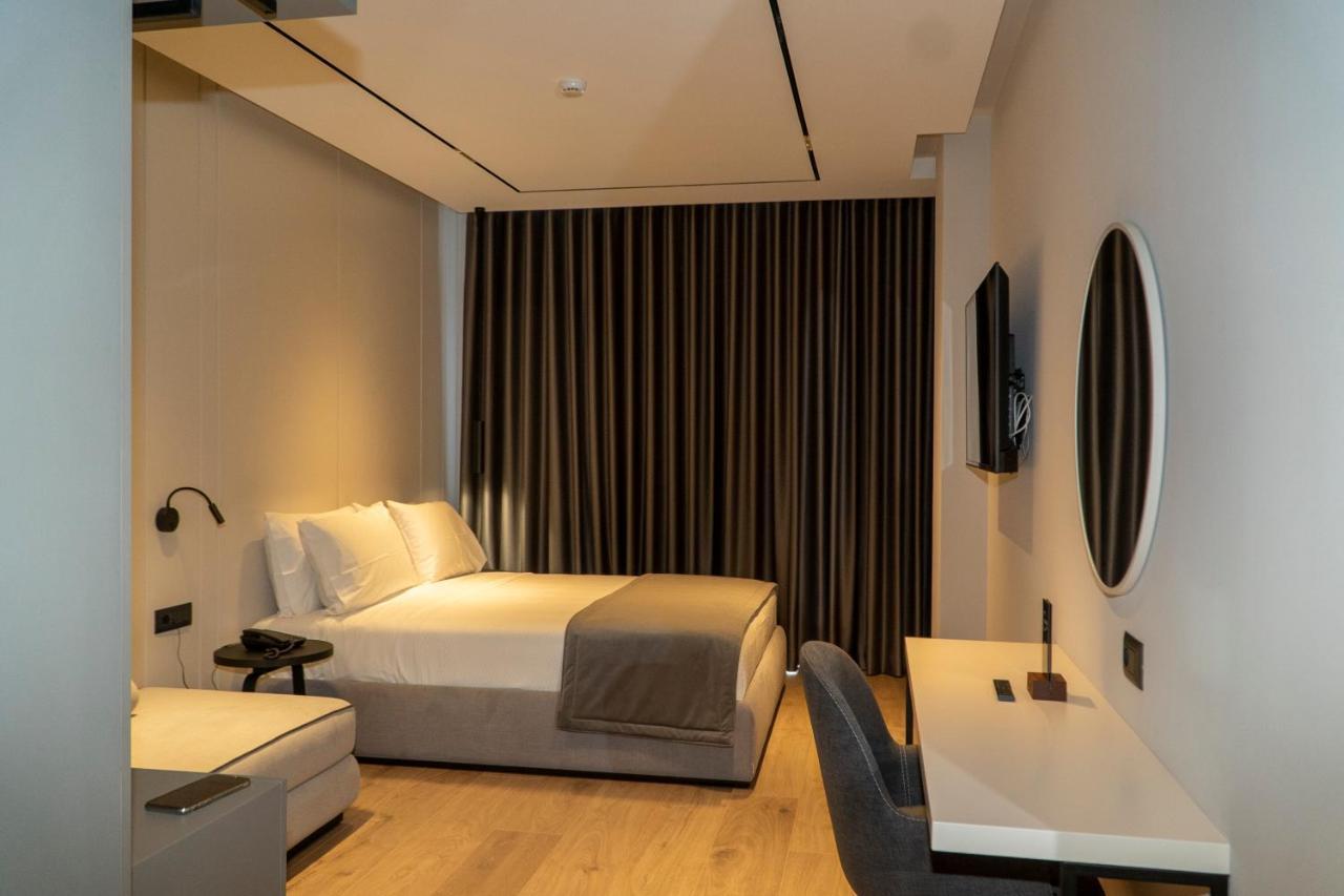 Center Hotel Σαράντα Εξωτερικό φωτογραφία